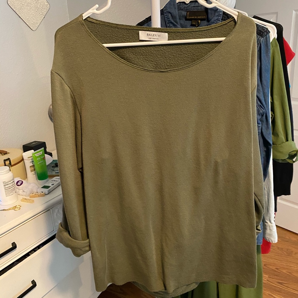 Sweater with back cut outs